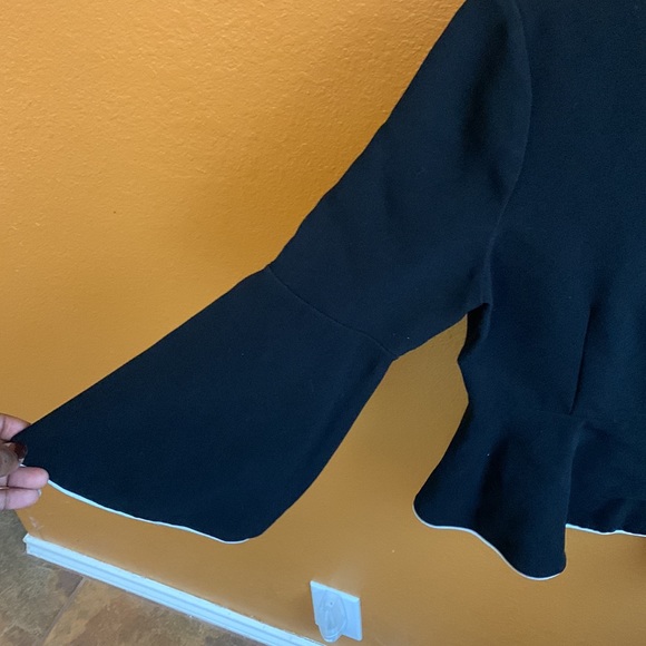 Black blouse - Picture 5 of 7